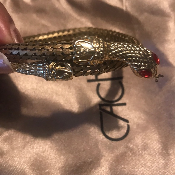 Vintage tone serpent  bracelet - Picture 4 of 9